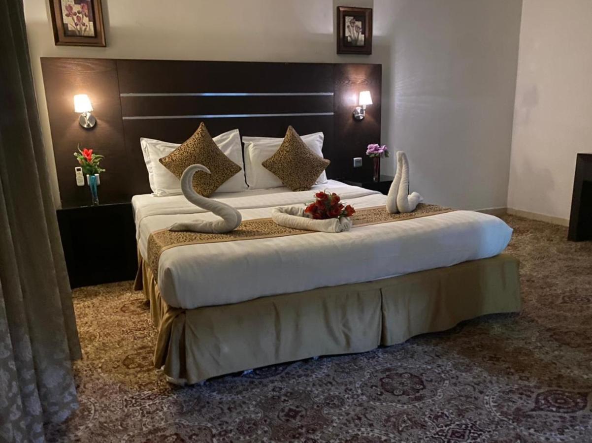 Rest Night Serviced Apartments - Al Nafal Riade Exterior foto